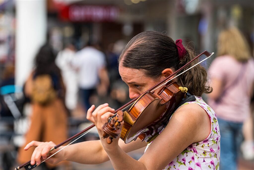 busking and street performance